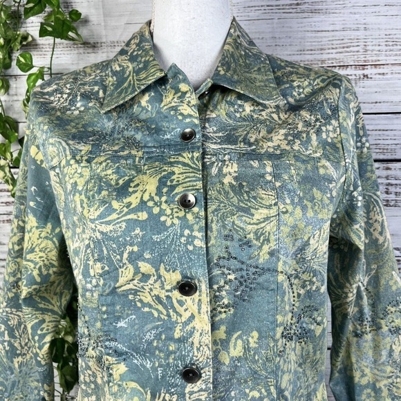 Susan Bristol Jacket size Small Gray Green Floral Beads Pockets Casual Trucker - Picture 10 of 16